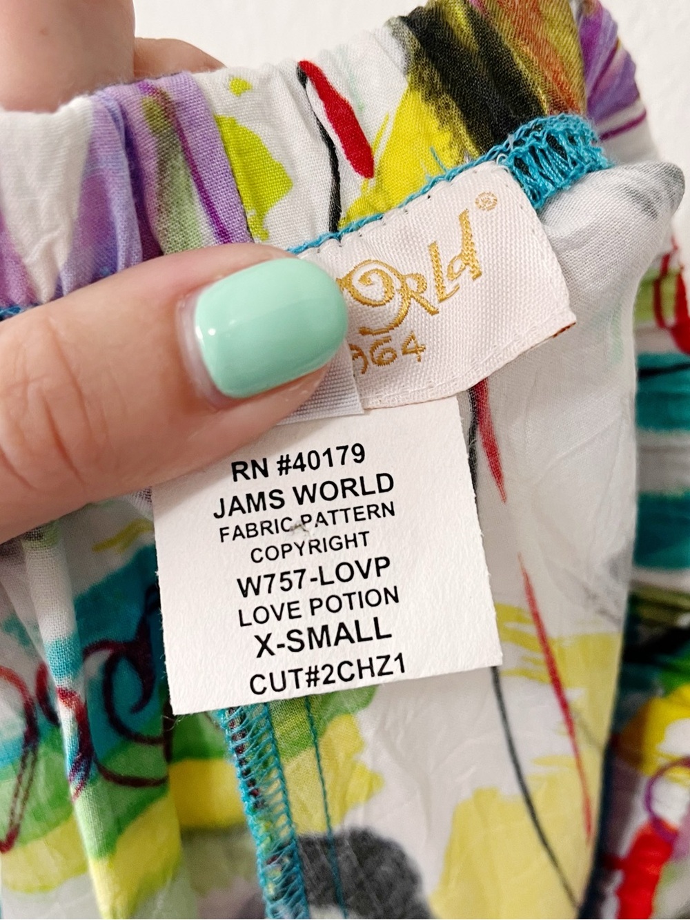 Jams World Hawaii Love Potion Colorful Heart Star Print Cropped Tie Hem Pant XS - Picture 8 of 9